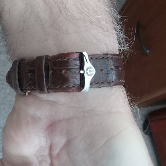 Bulova Classic Men's Watch 2 Tone 37mm Crocodile Embossed Leather Band C970266 - Picture 4 of 8